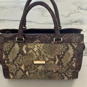 Snakeskin hand bag in good shape